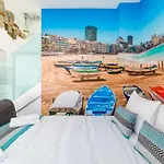 Petit Accommodation Penthouse Las Canteras